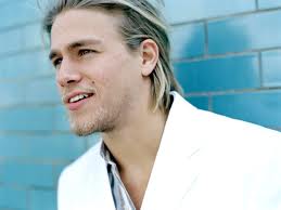 charlie_hunnam