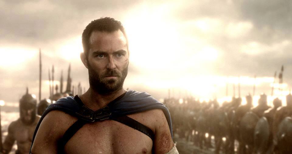 300  Trailer italiano 