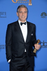 George-Clooney-sur-le-tapis-rouge-des-Golden-Globes-2015_portrait_w858