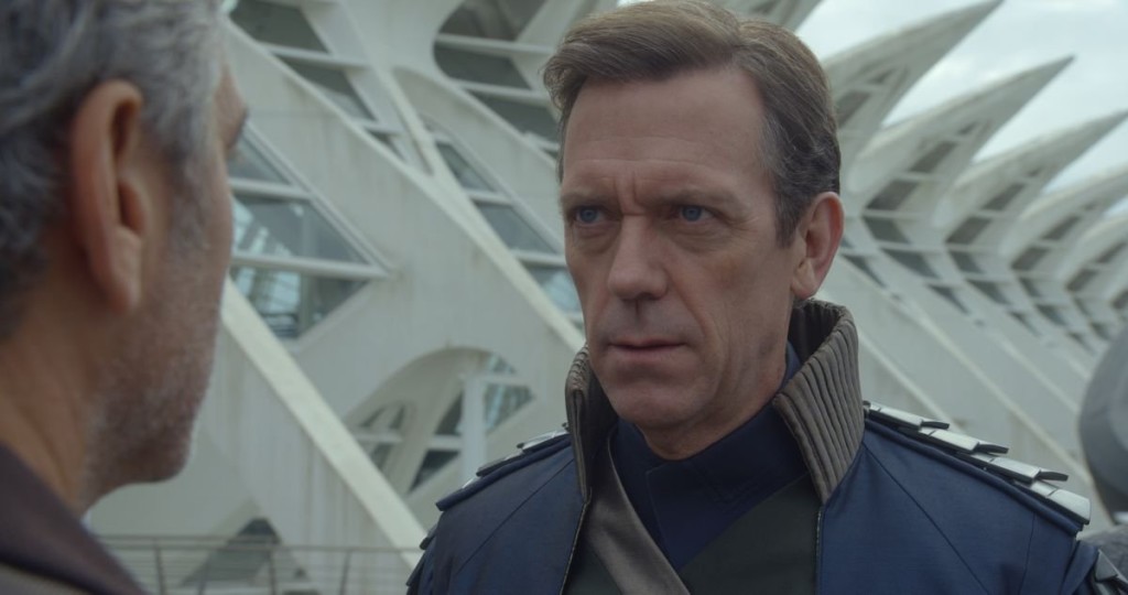 Hugh Laurie interpreta David Nix.