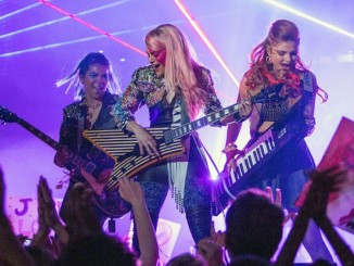 Jem-e-le-holograms