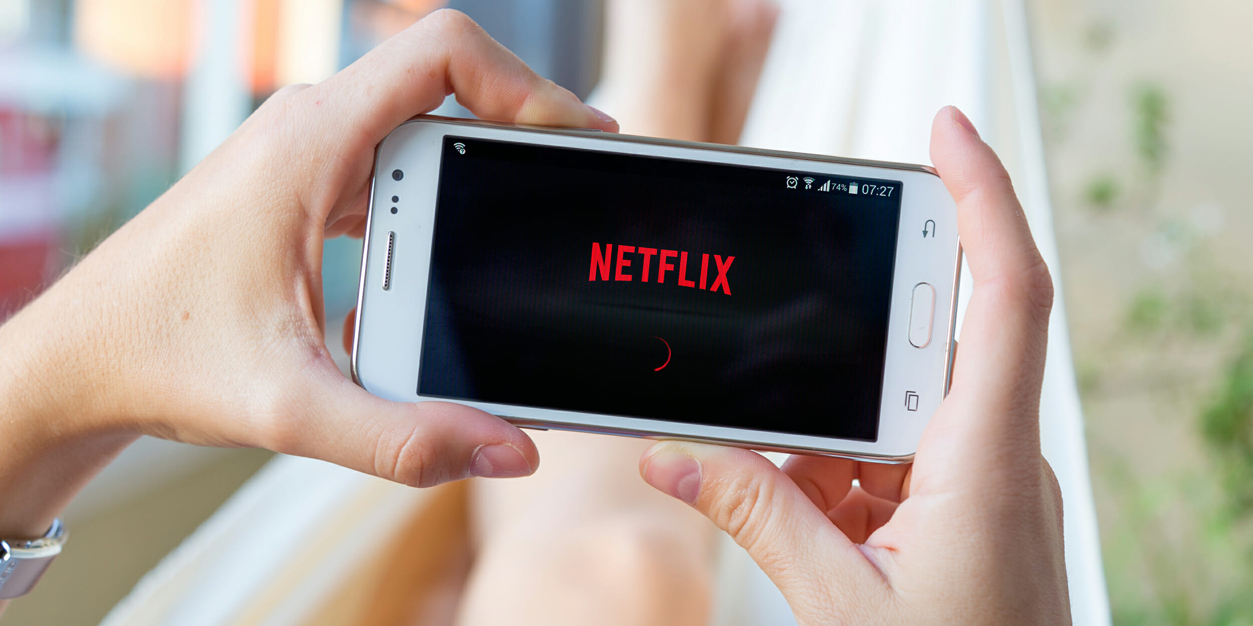 Netflix pensa all'abbonamento solo per mobile